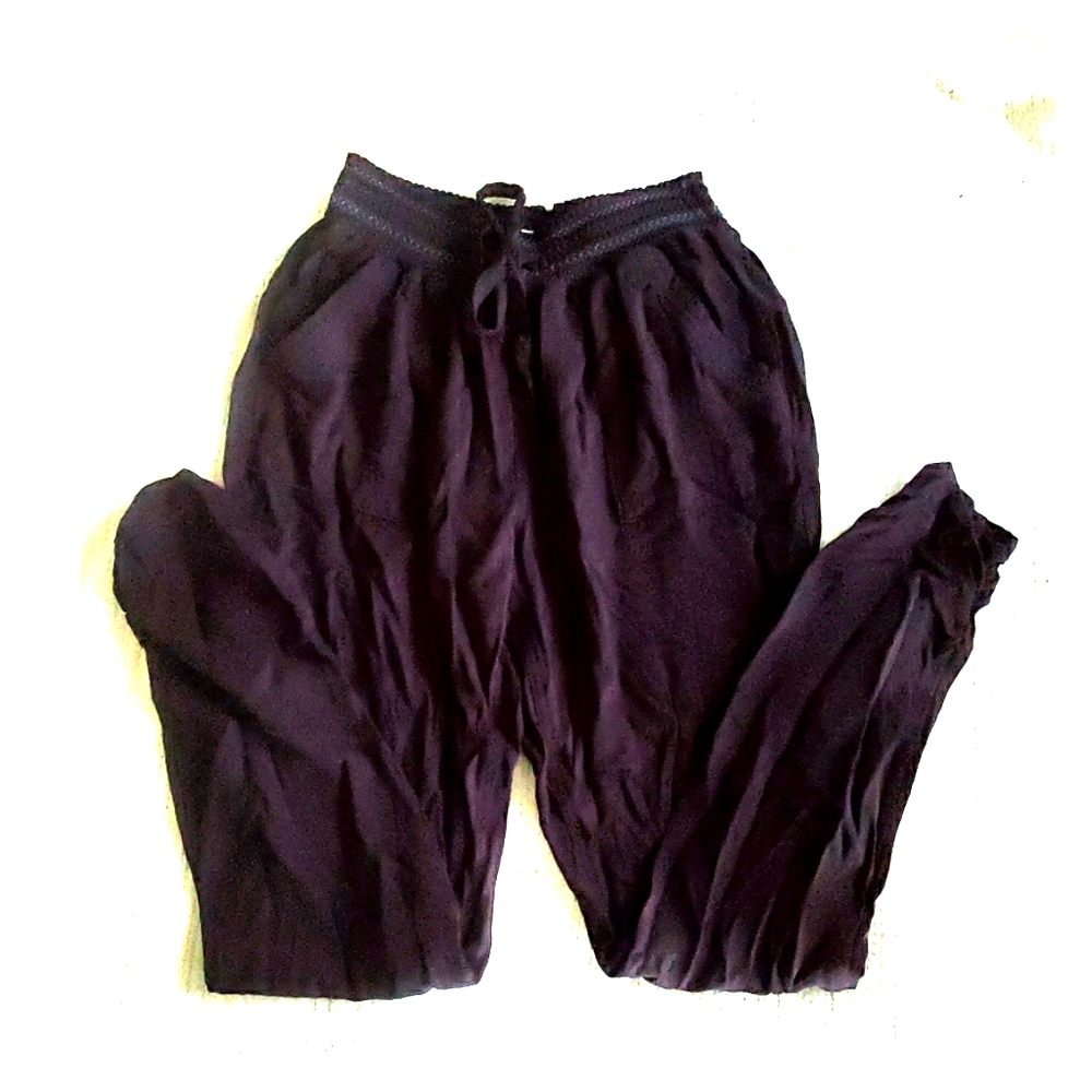 Black pants size L